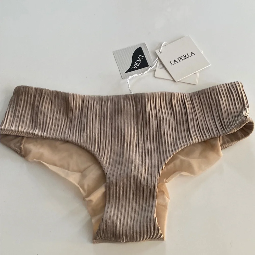 BEAUTIFUL LA PERLA MADE IN ITALY BEIGE PANTY W/MESH- SMALL! - Picture 1 of 6
